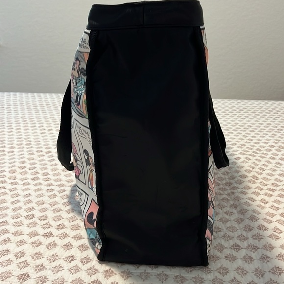 Disney Mickey Minnie Mouse Comic Strip Zipper Tote Travel Overnight Large Bag - Picture 16 of 17